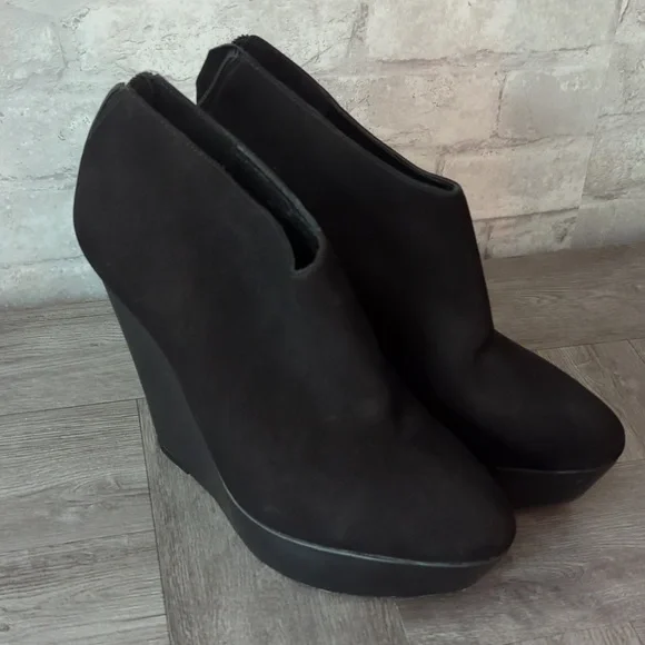 Leoffler Randall Nubuck Leather Platform Wedge Bootie - Picture 1 of 14